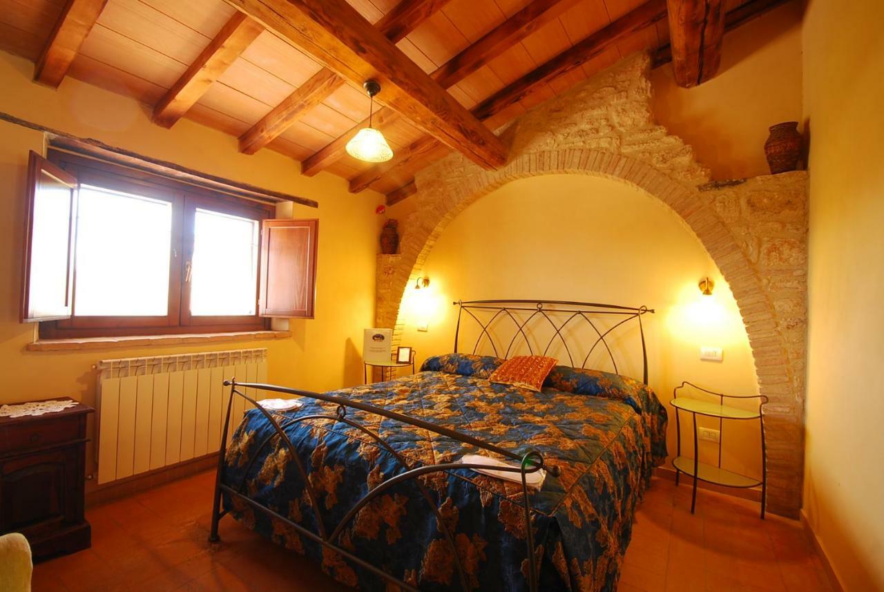 Agriturismo La Casella San Terenziano Exterior foto